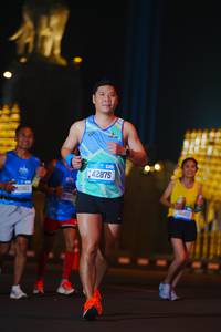 BIB: 0963, 42875
                            <button type="button" onclick="openModal(20992231)" class="btn btn-primary btn-sm float-right btn-popup" data-toggle="modal" data-target=".modal-high-quality">
                        <i class="fas fa-shopping-cart"></i> Add to Cart
                    </button>
                                            <button type="button" onclick="isThisMe(20992231, true)" class="btn btn-success btn-sm float-right btn-popup btn-isme hidden" data-toggle="tooltip" data-placement="bottom" title="นี่คือรูปของคุณใช่ไหม คลิกที่นี่เพื่อเอาเข้าอัลบั้ม">
                        <i class="fas fa-plus"></i> Add to album
                    </button>
                    <button type="button" onclick="isThisMe(20992231, false)" class="btn btn-warning btn-sm float-right btn-popup btn-isnotme hidden">
                        <i class="fas fa-ban"></i> Remove from album
                    </button>
